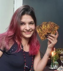 Thawany  Esmeralda